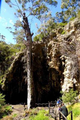 Lake Cave