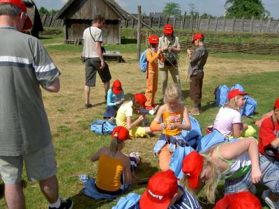 v3/85/422485/3/44123395.BezoekscholenaanCh07.jpg