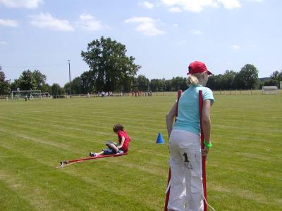 v3/85/422485/3/44287188.JWC115.jpg