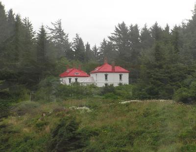 Caretakers House from Lighthouse.jpg