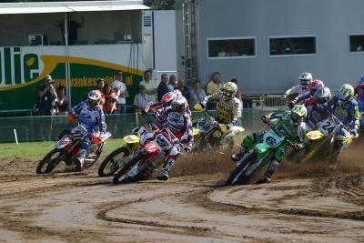 MX1 start moto 2