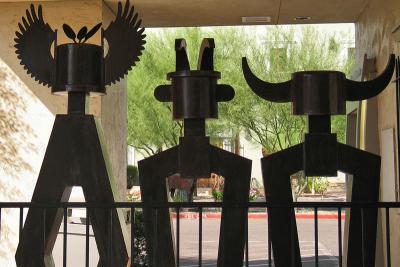 ThreeAmigos2849w.jpg