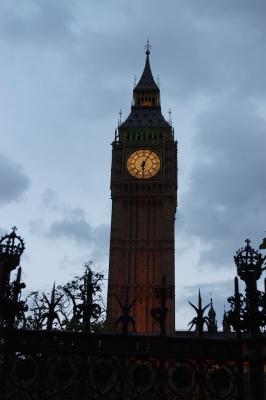 Big Ben at dusk.jpg