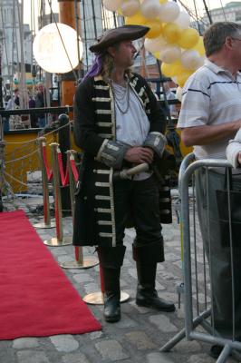 pirate2.jpg