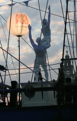 statue3.jpg