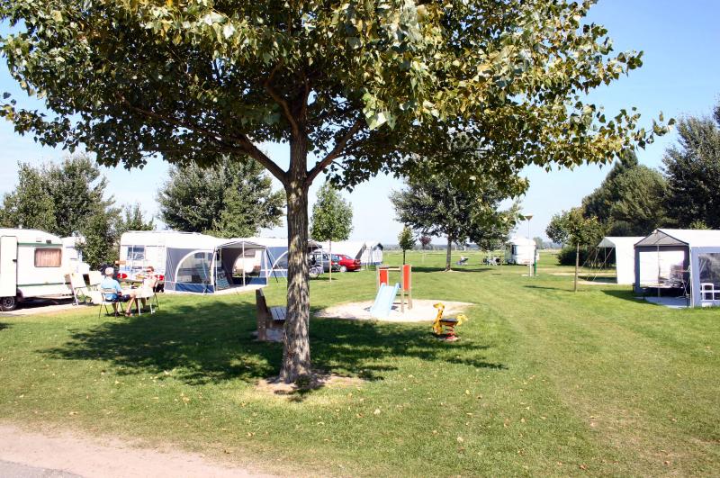Other tourist Caravans.