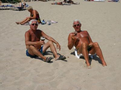 Fred &  Dieter having a brew.