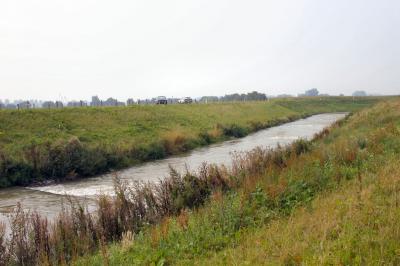 Traps from one to the other river.