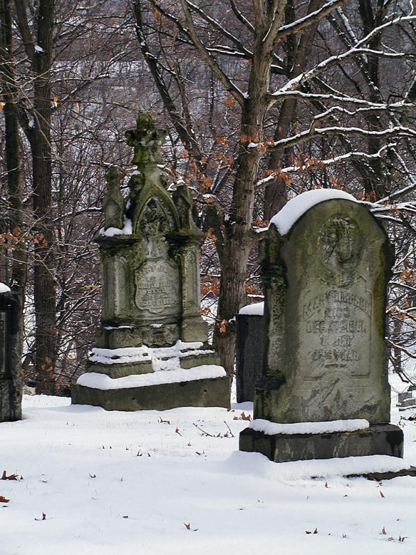 Grave 046.jpg