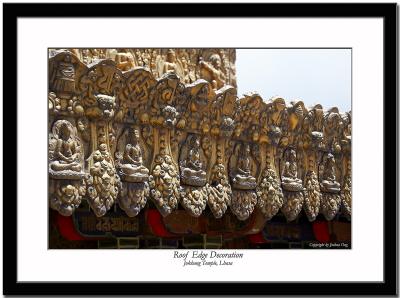 Roof edge decoration