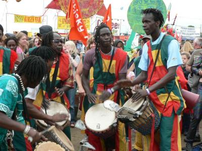 African Drummers Lead The Parade