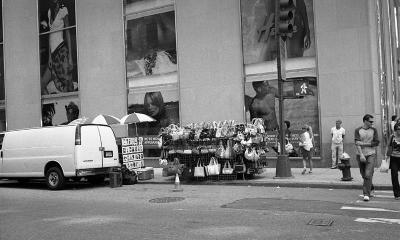 Bag Sellers, 5th Ave