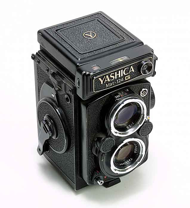 99821 Yashica 124g Jpg Photo Equipment Database Photos At Pbase Com
