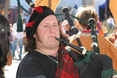 Bagpiper 1