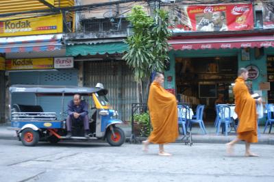 monks on ko sahn road