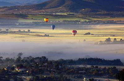 Ballooning Over The Yarra Valley