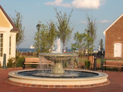 Fountain 1 (Fall 2005)