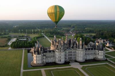 Loire Valley France - Hot Air Balloon Rally - 2005