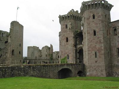 Raglan Castle (Wales)