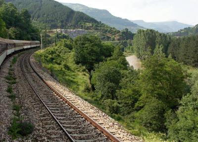 Iskar Valley railway