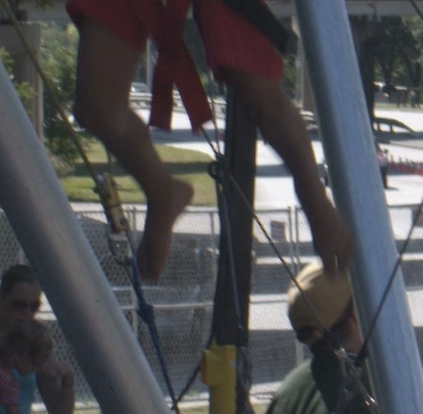 suspension trampoline 02 detail b
