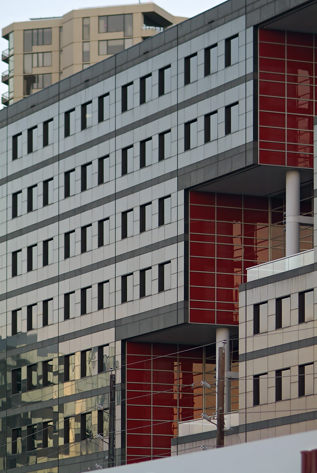 Innova Building 05 ni