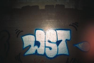 wst