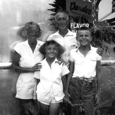 1957 - Elizabeth Liz Jones with her parents and brother in Ft. Pierce