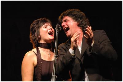 Cliff Stocker with backing singer