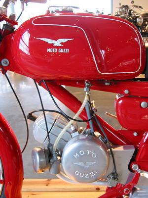 Moto Guzzi Single detail