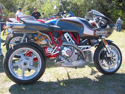 Super Zoomy Ducati