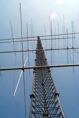 Highband Quads, 40m hoher  drehbarer Turm