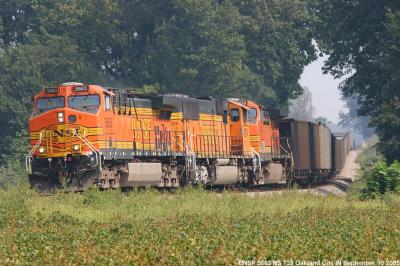 BNSF 5663 NS 739 Oakland City IN