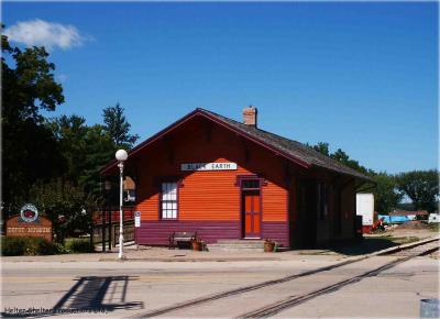 Milwaukee Road Depot, Black Earth, Wisconsin .jpg