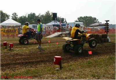 Wheelie 400ex race.jpg