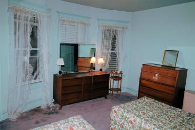 Girls room 1s.jpg