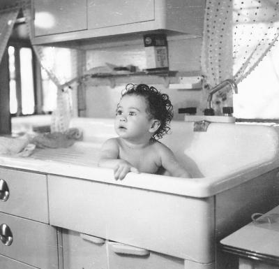 Margie's Cottage-sink bath.jpg