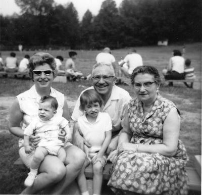 Ann, Becky and Louie with David and Joanie.jpg