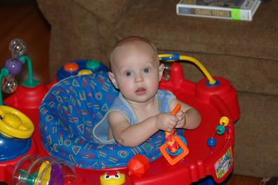 Brooks in Mega Saucer - 6 months