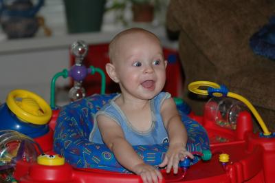Brooks in Mega Saucer - 6 months