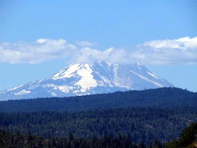 mt-adams-from-gorge2.jpg