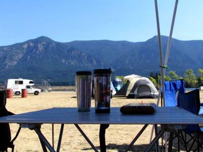 cups-in-gorge.jpg