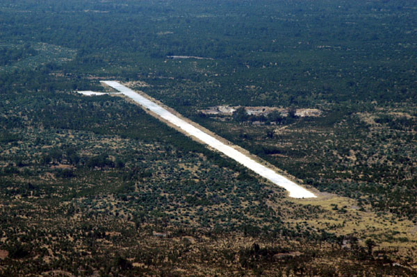 Savuti airstrip (FBSV-1000m), Chobe National Park