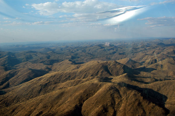 Overflying the mountains between Windhoek and Okahanja