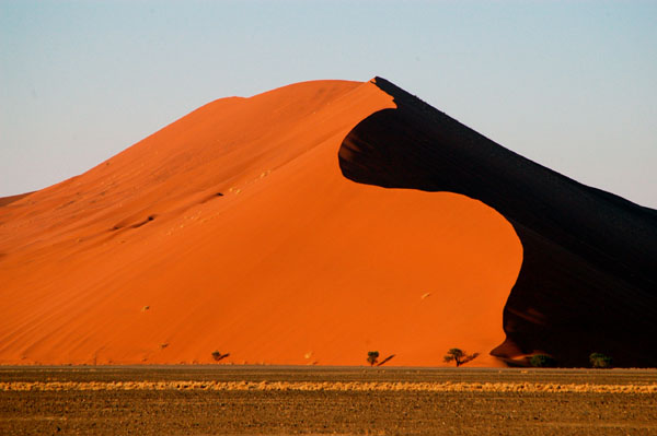 Red dunes at between Sesriem and Sossusvlei, Namibia