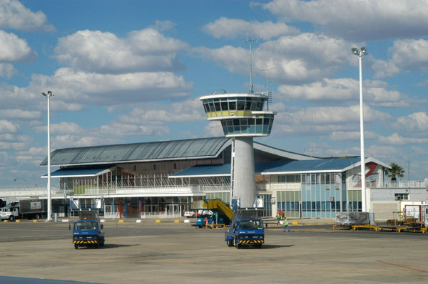 Windhoek's Hosea Kutako International Airport (WDH/FYWH)