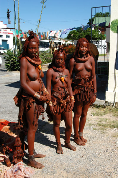 Himba girls, Outjo