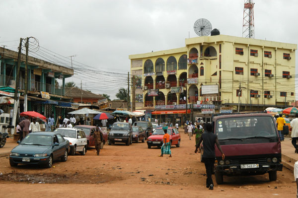 Side street off Nkrumah Circle, Accra