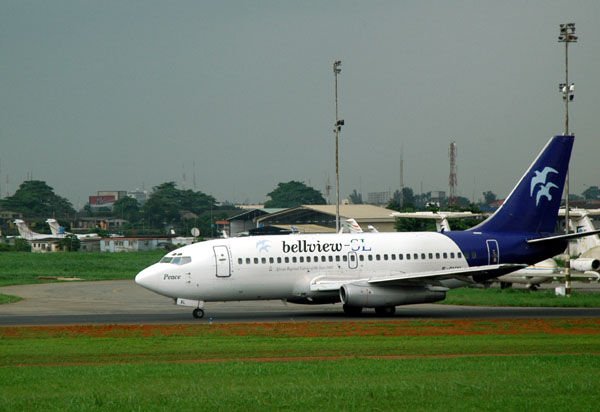 Bellview Boeing 737, Peace, at Lagos (reg F-GHXL)