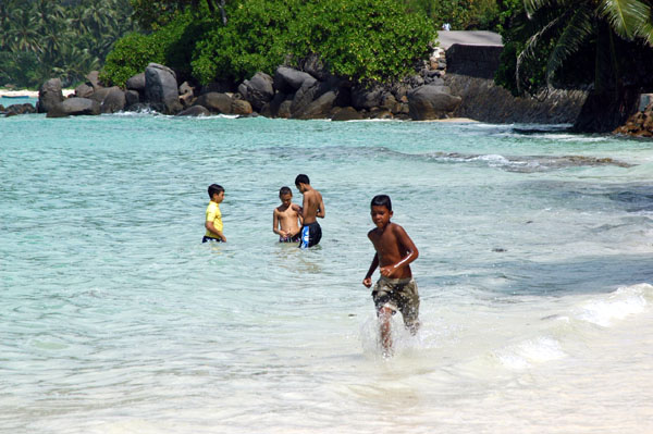 Local boys at Anse Royale, Mah Island